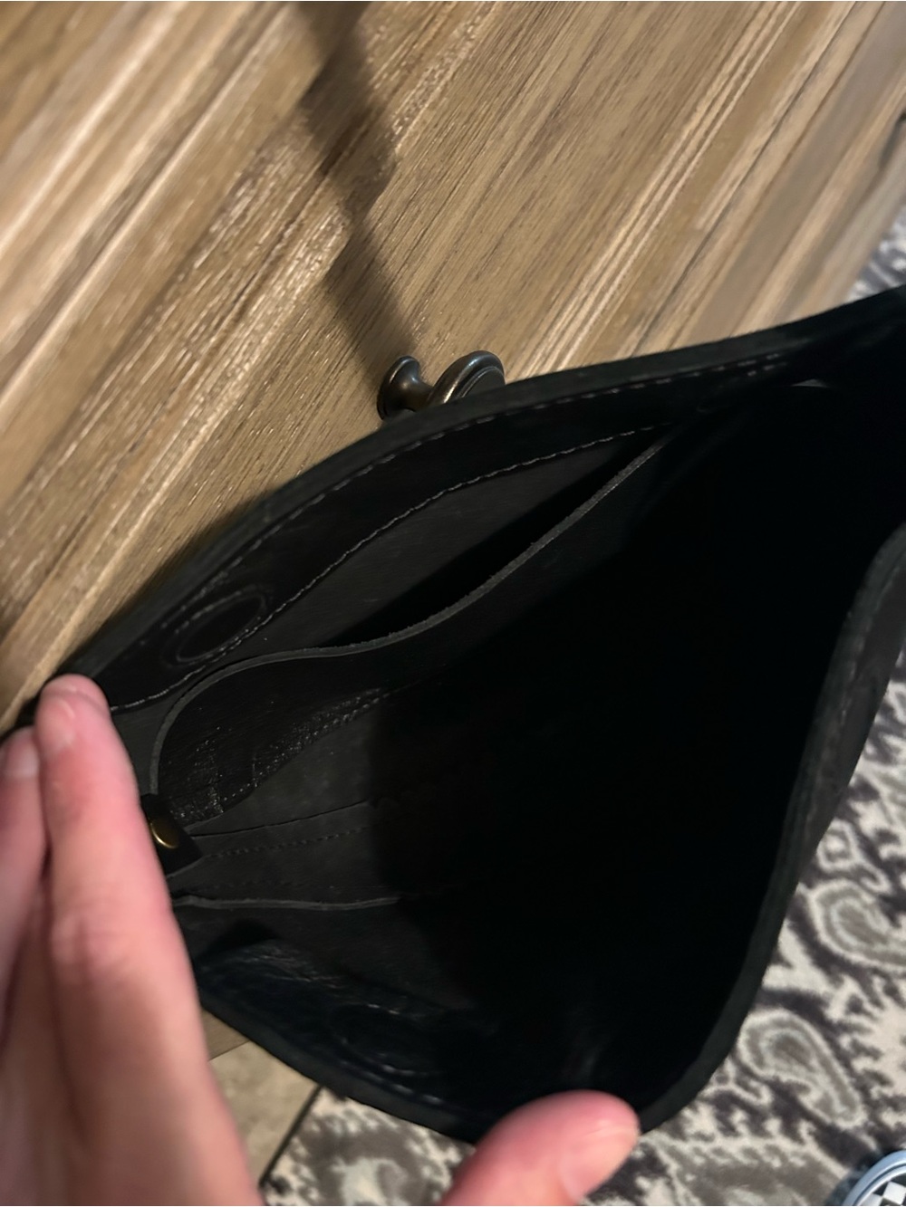 Portland Leather Black Koala Crossbody Bag - Picture 4 of 4